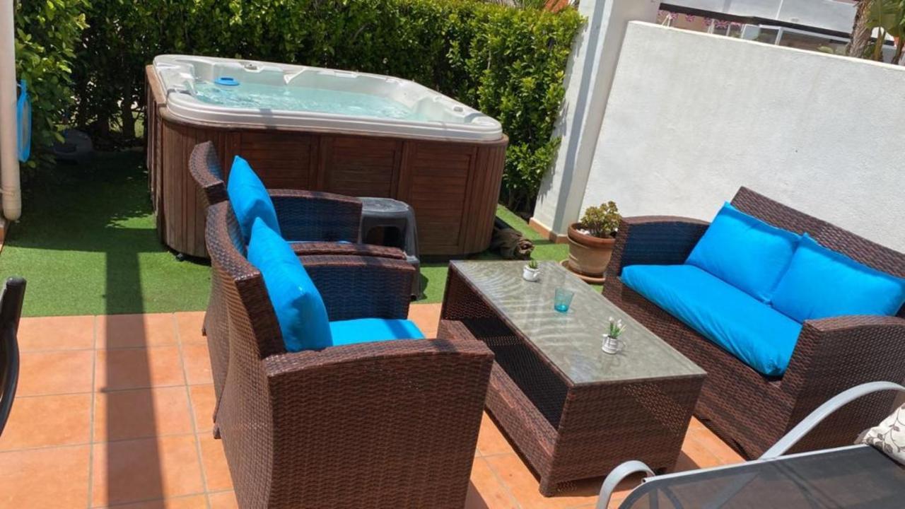 Exquisite 3 Bed Apartment With Private Jacuzzi El Romero 외부 사진